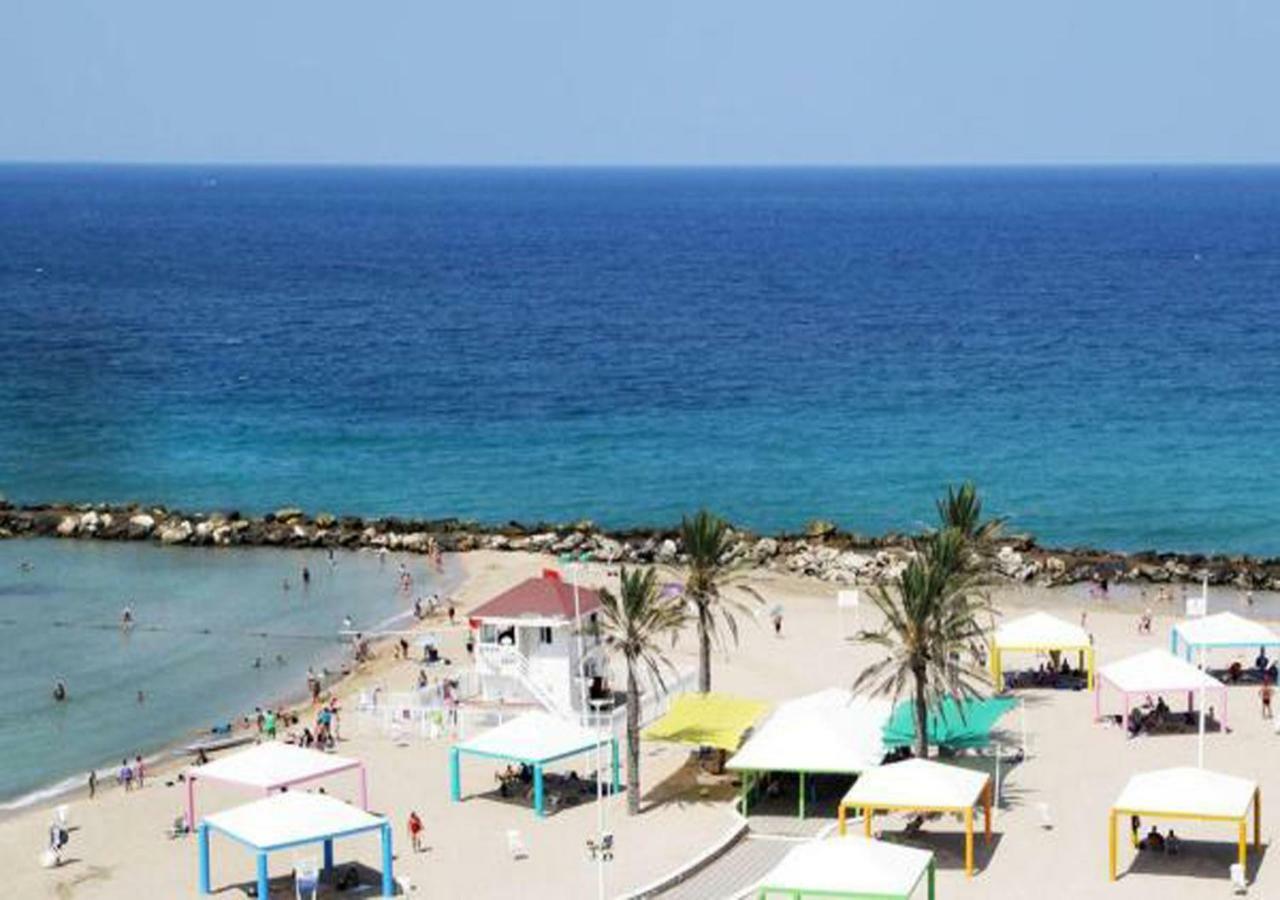 Balfour Sea View City Center 나하리야 외부 사진