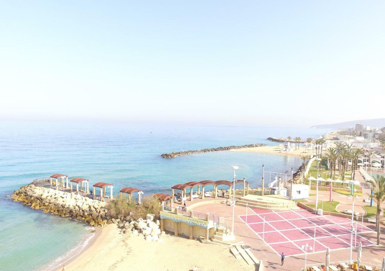 Balfour Sea View City Center 나하리야 외부 사진